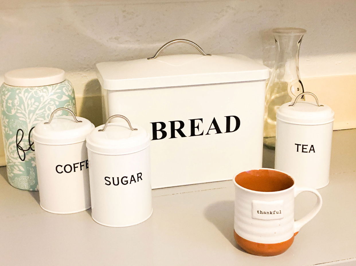 Decor for Kitchen and Pantry Project