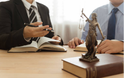 How to Choose a Law Firm