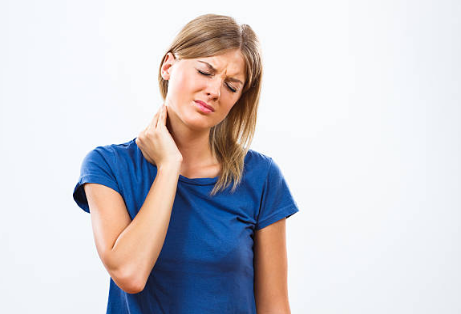 What You Need When Choosing a Neck Pain Clinic