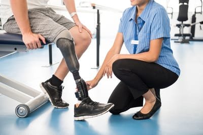 Considerations When Choosing a Good Prosthetic Company  image