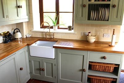 Tips On Choosing Solid Worktops For Your Kitchen image