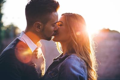 Ways to be a Better Kisser image