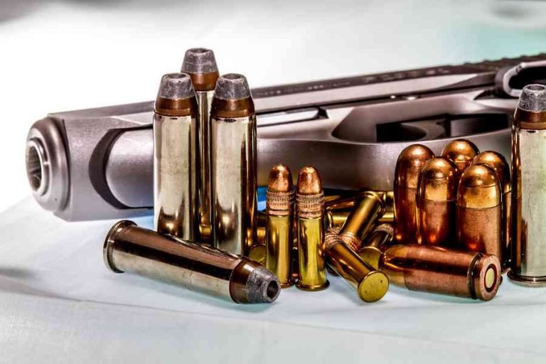 THE BEST CALIBER FOR CONCEALED CARRY