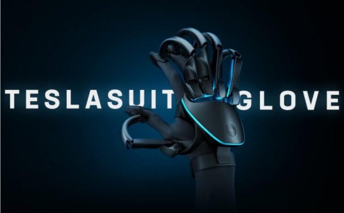 למציאות מדומה, TESLASUIT יצרה יד אמיתית של איש ברזל.