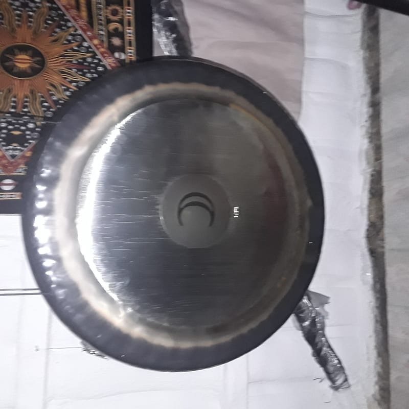 Sound gong bath
