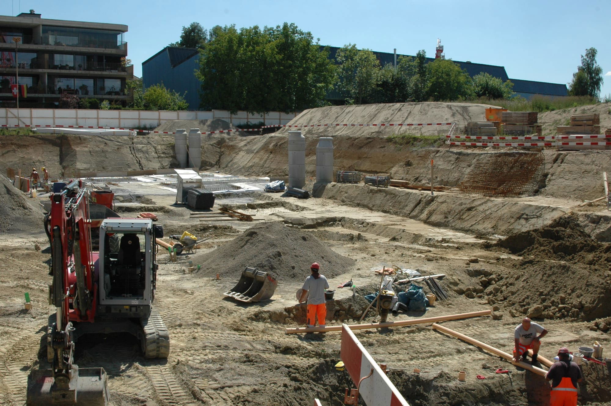 BAUGRUBEN PROJEKT WOHNÜBERBAUUNG RIVAGE, BOTTIGHOFEN (TG)