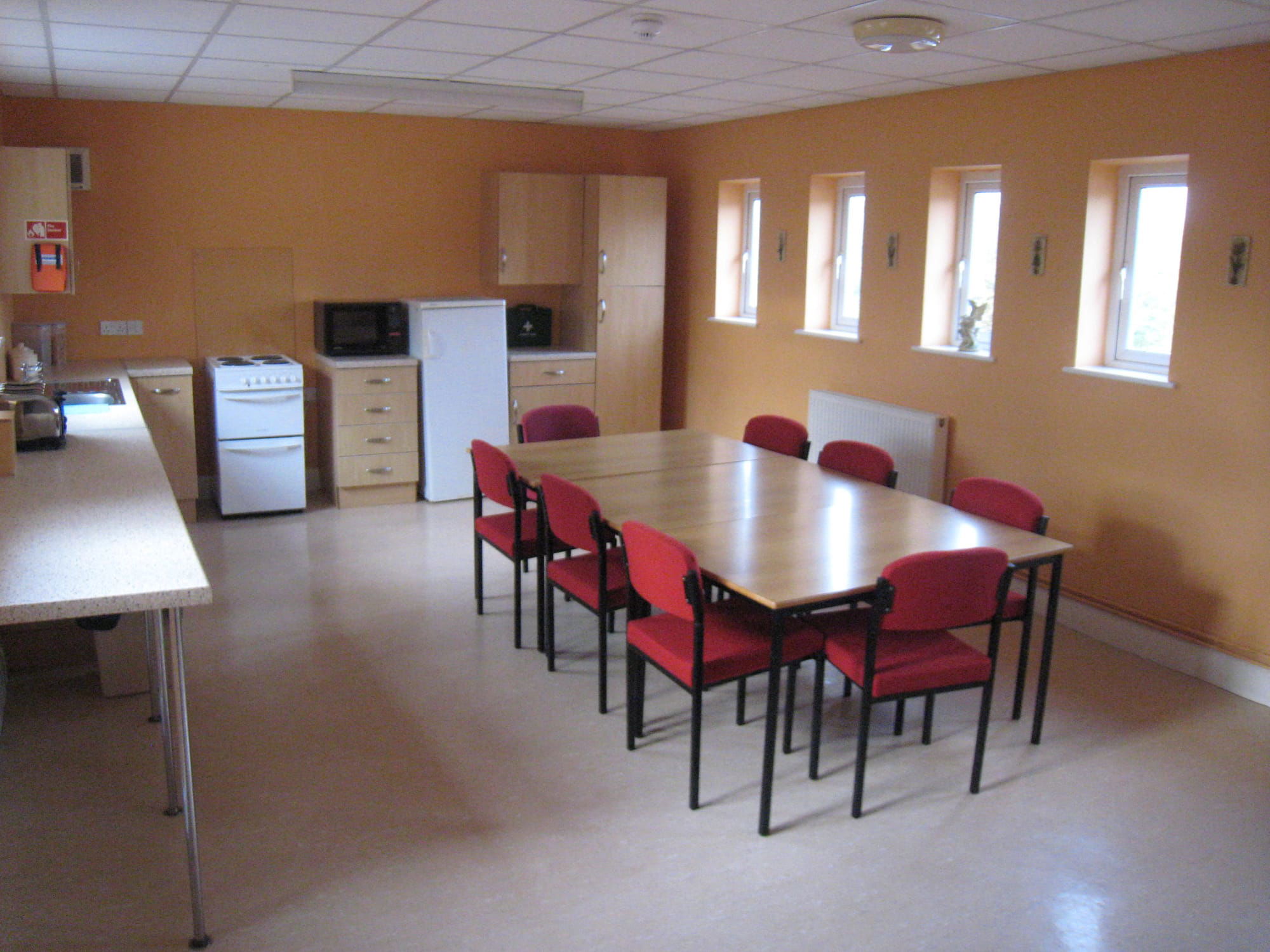 Kitchen and meeting room on every floor