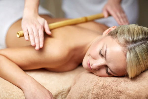 Massage relaxant et sportif aux bâtons de bambous : 13h30 - 14h30