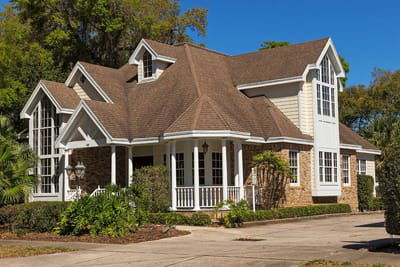 Learn of the Ways to Choosing a Good Roofing Contractor image