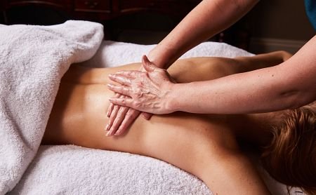 Back and Shoulder Massage £20