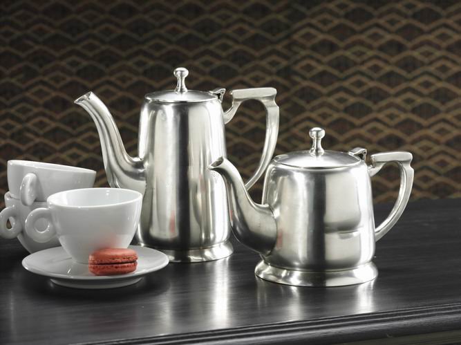 Silver-plated tea & coffee pots