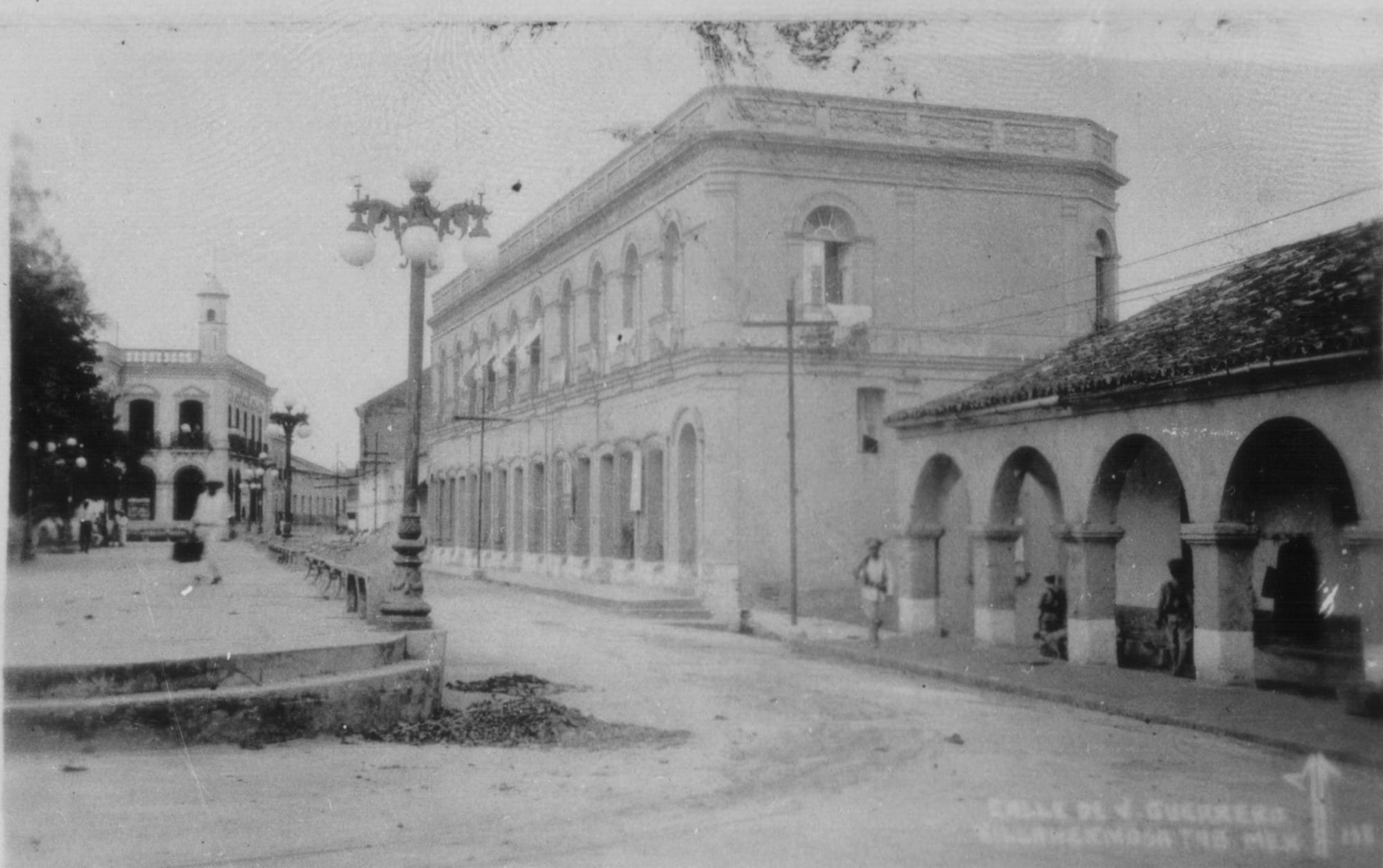 La Plaza Mayor en la Época Colonial (1564-1815)