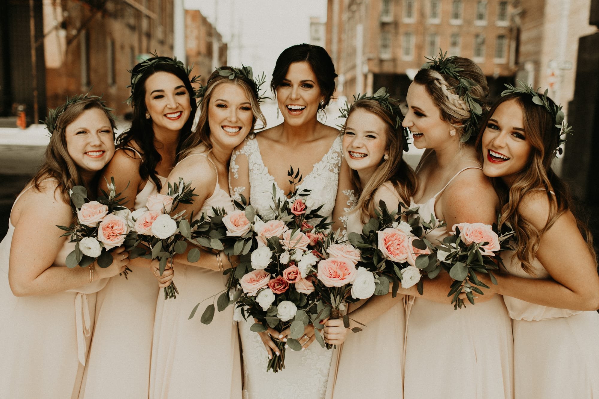 Simple bridesmaids bouquets