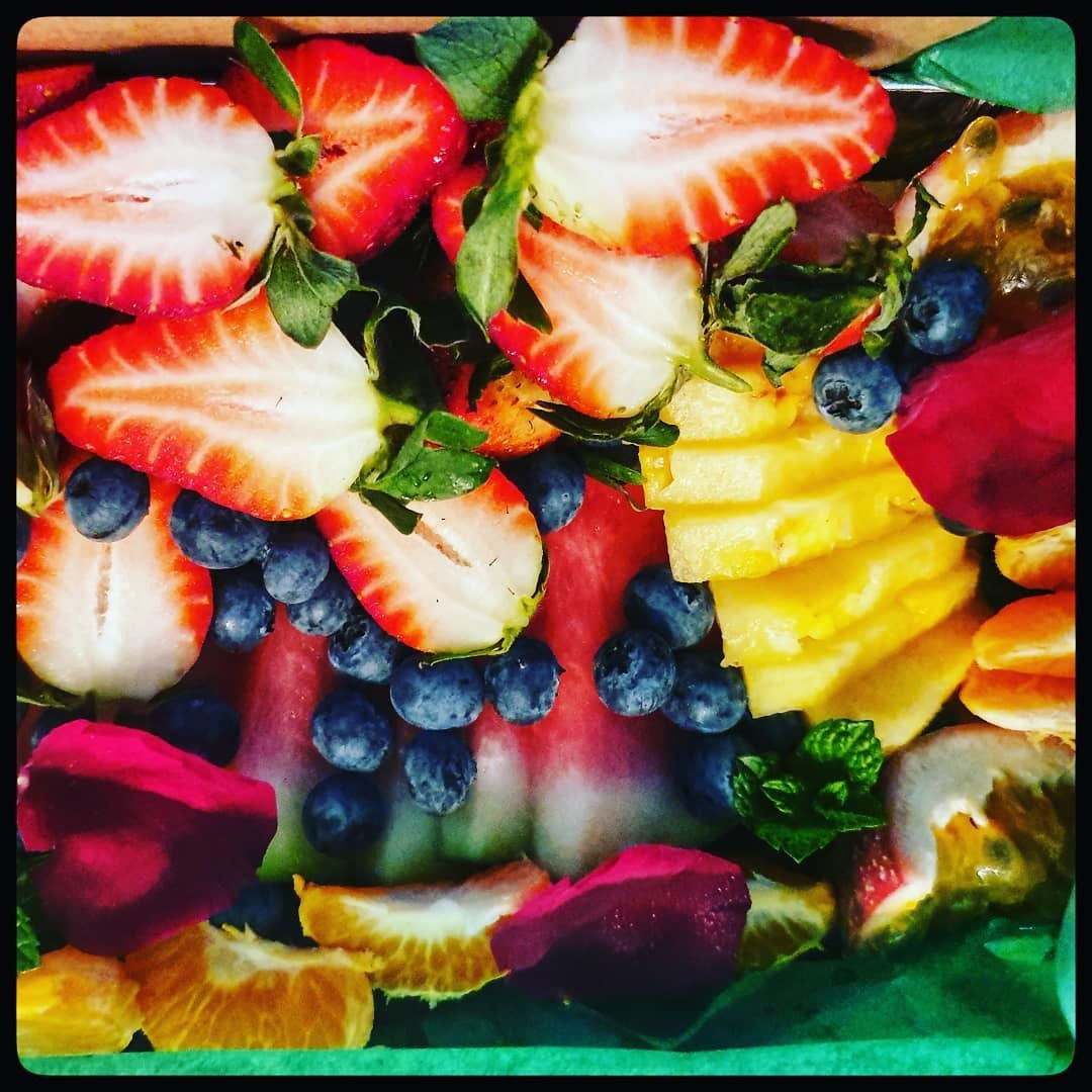 Organic Seasonal Fruit Platter