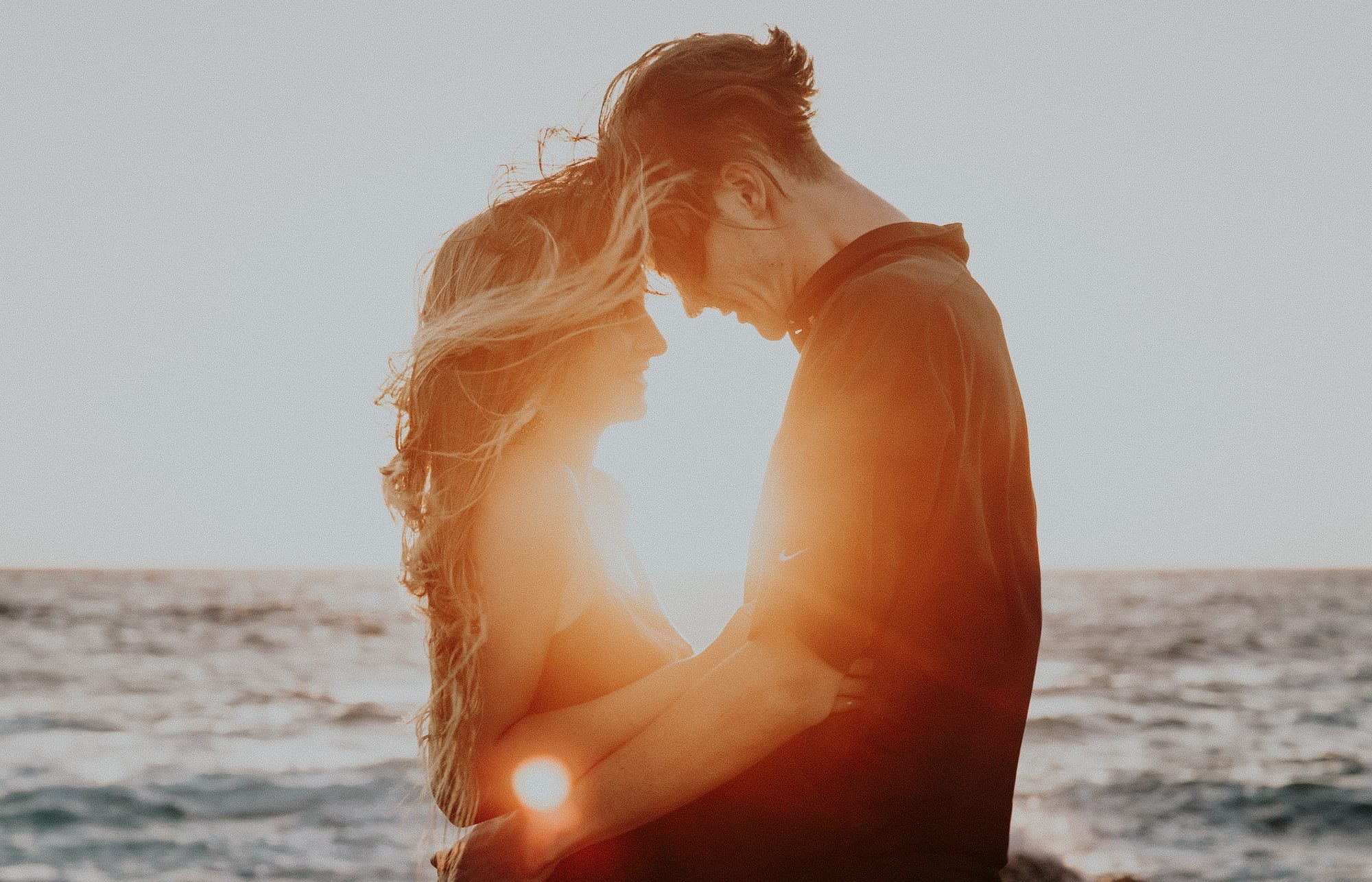 7 Sacred Promises People In Happy Relationships Always Make