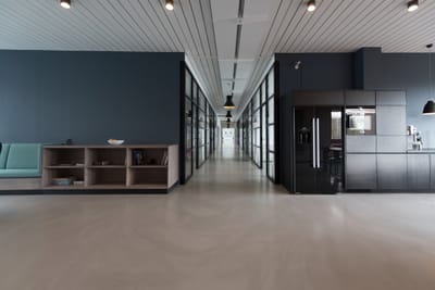 PUBLIC ARENA  SAS image