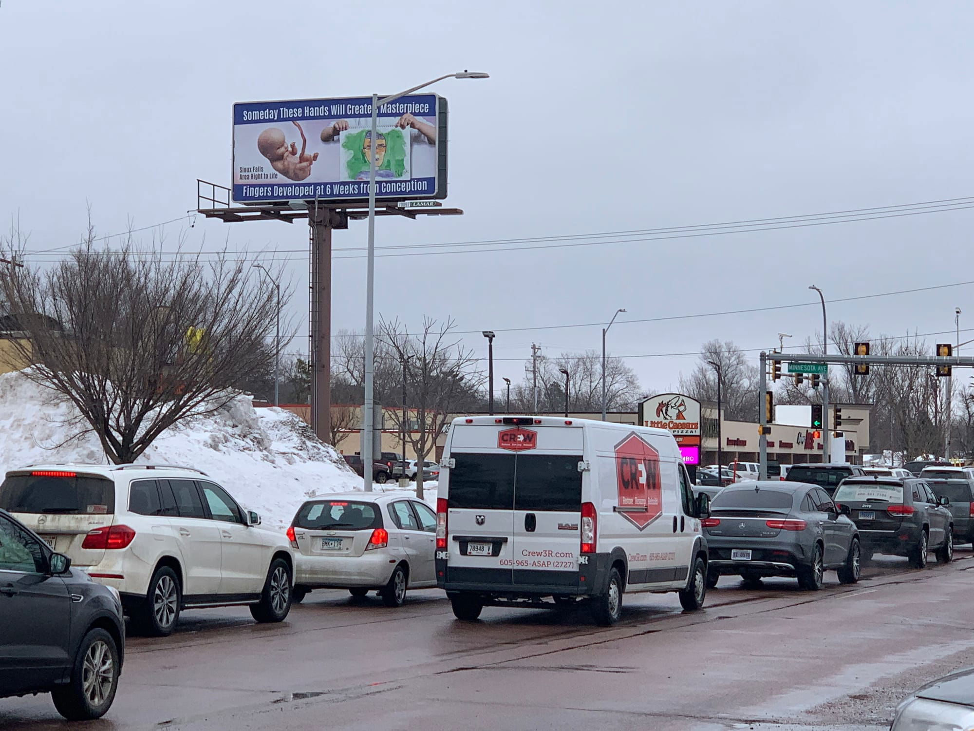 41st and Minnesota Ave traffic