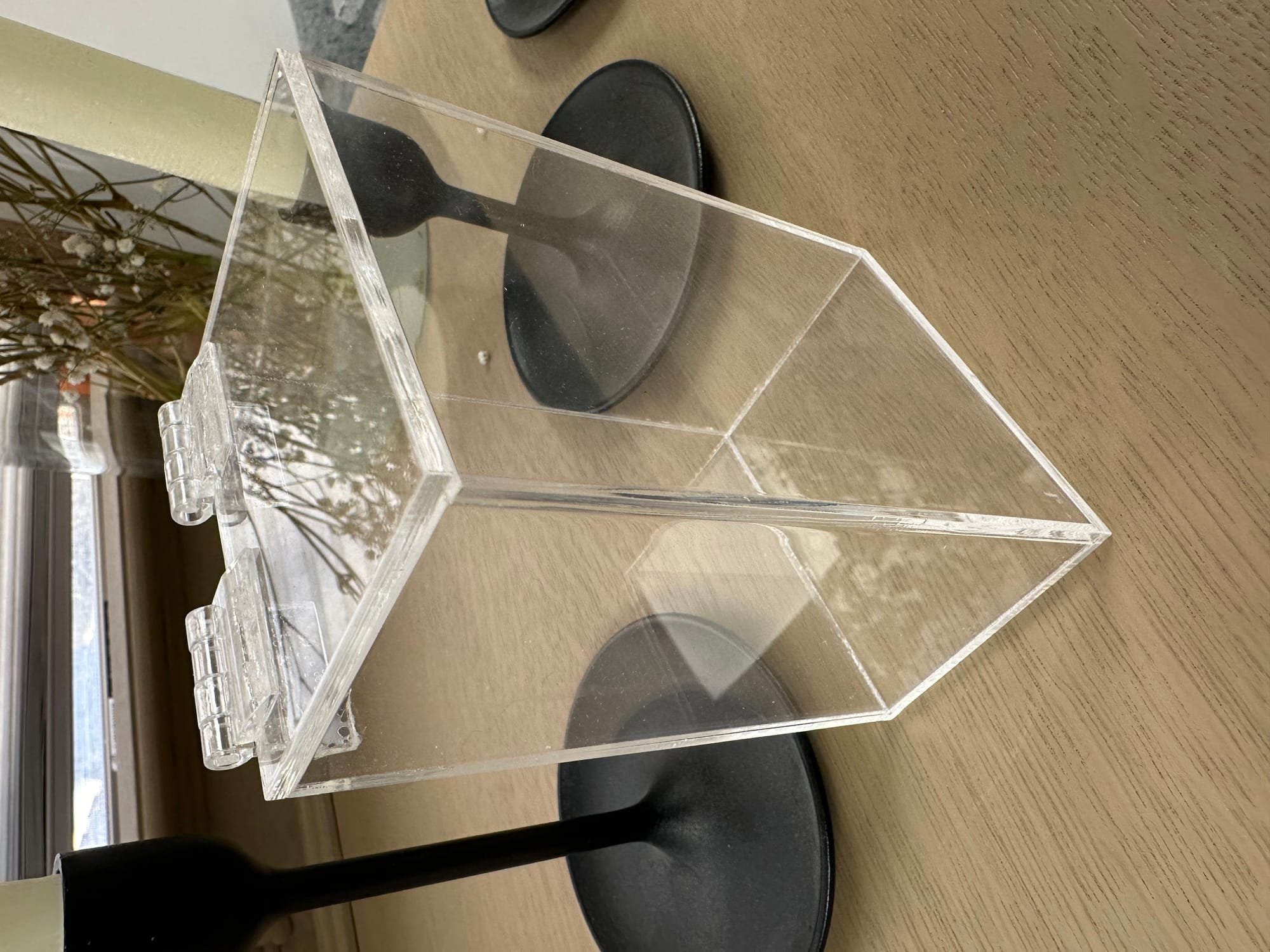 Custom made acrylic plexiglass boxes and displays