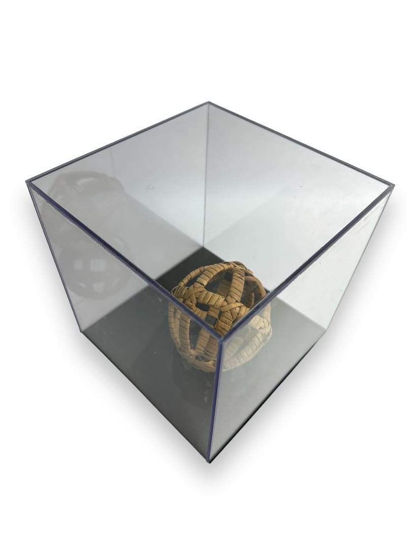 Acrylic Plexiglass Boxes With Bases - PlexiBoxes4u