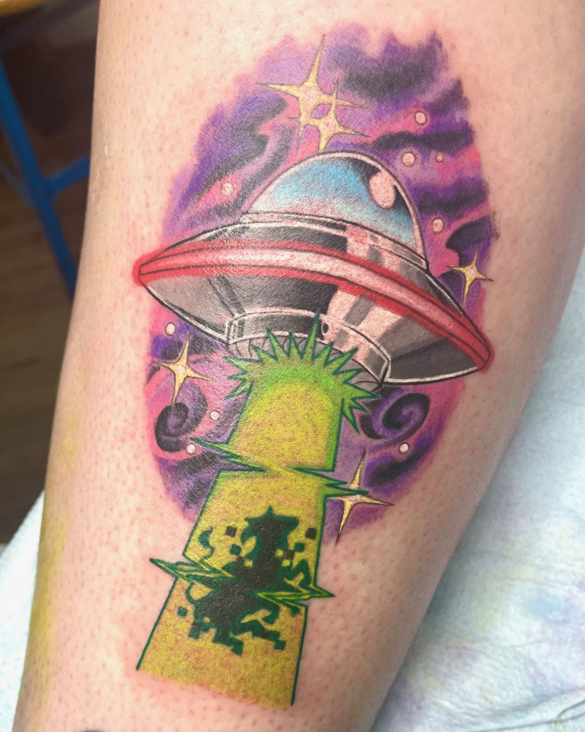 Flying Saucer tAtttoo