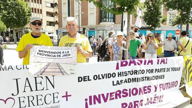 El Parlamento andaluz pide la vuelta del Talgo entre Granada y Madrid
