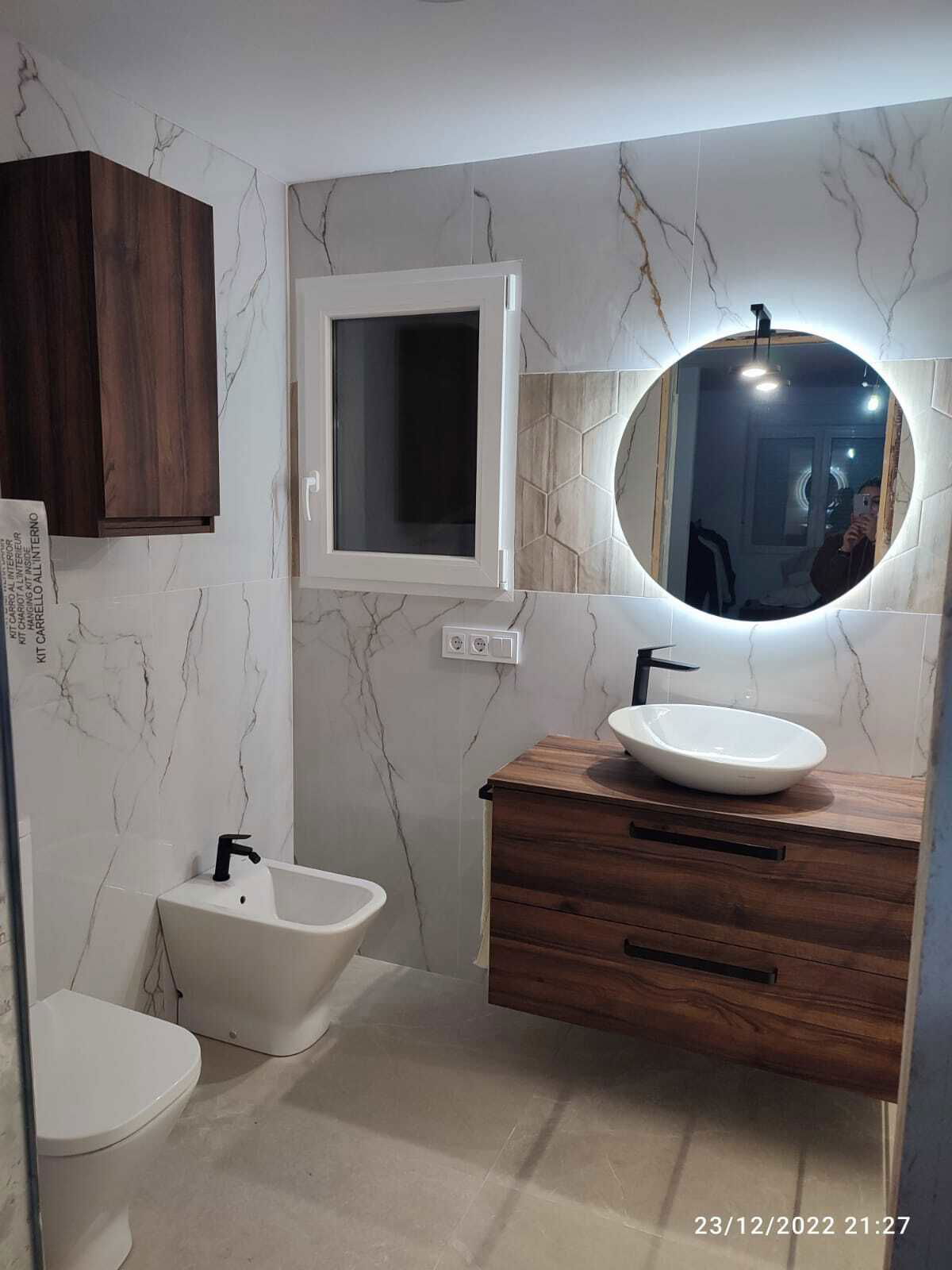 DISEÑO Y DECORACIÓN BAÑO