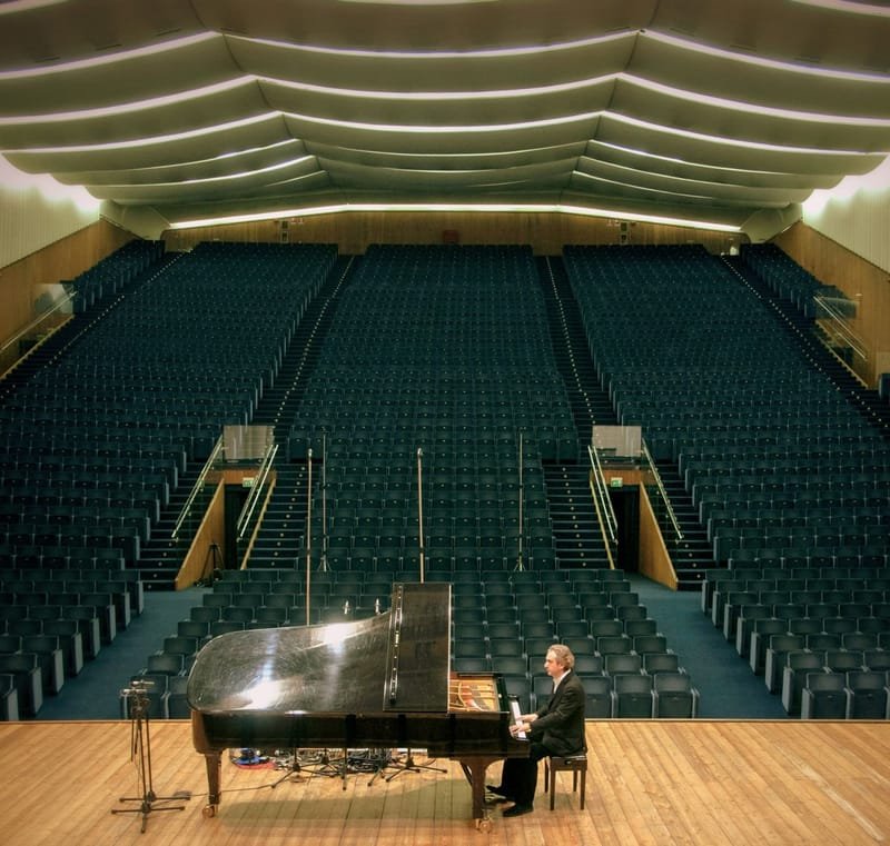 Tournèe: Concerto a "Sala Verdi" di Milano