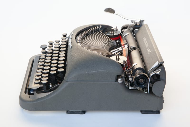 HERMES AMBASSADOR Working Vintage Swiss Typewriter with New Ribbon