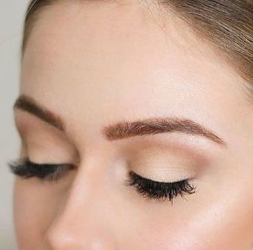 HENNA BROWS TREATMENT AED 190