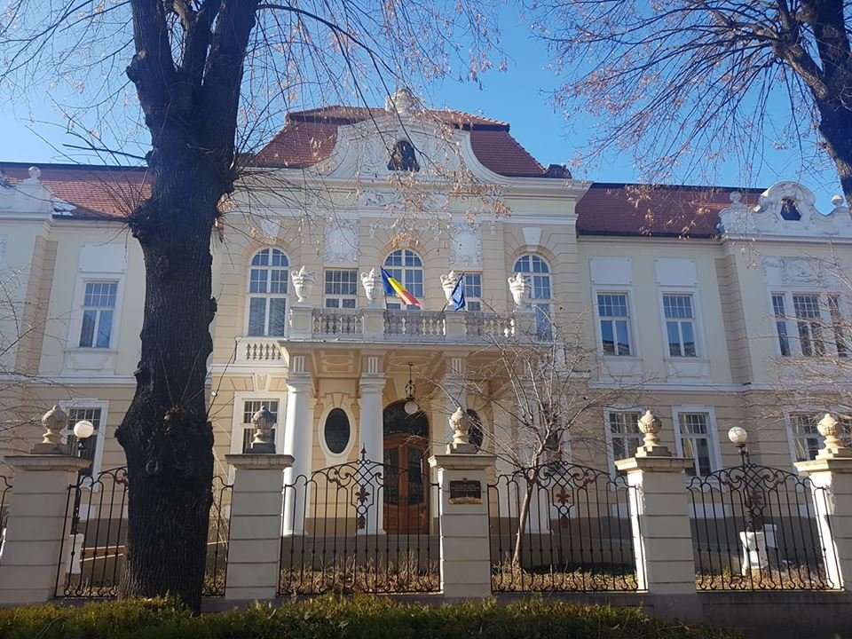 Clădirea Rectoratului ULBS - fosta Casă a Comandantului Militar din Sibiu