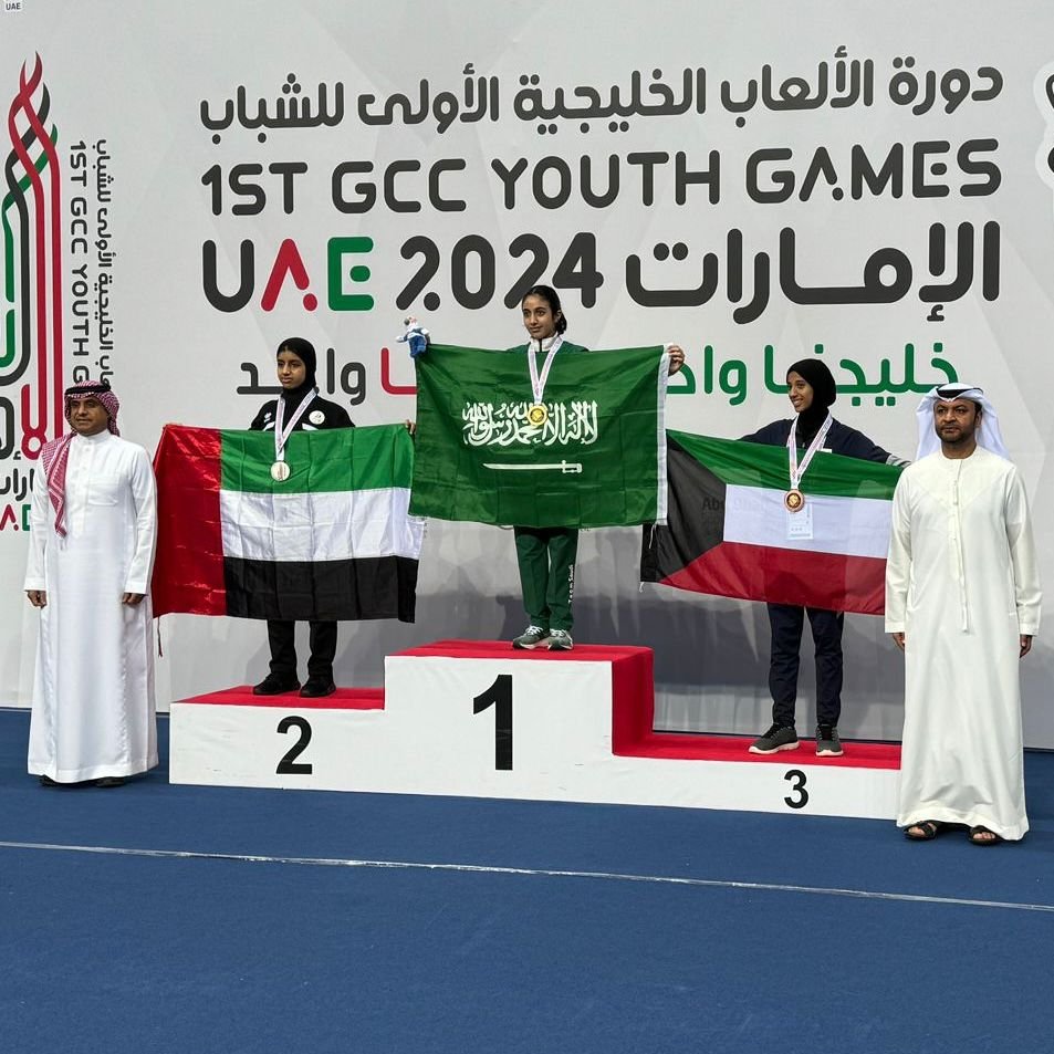 لاعبات نادي مليحة الرياضي يحققن 4 ميداليات فضية في دورة الألعاب الخليجية للشبابا