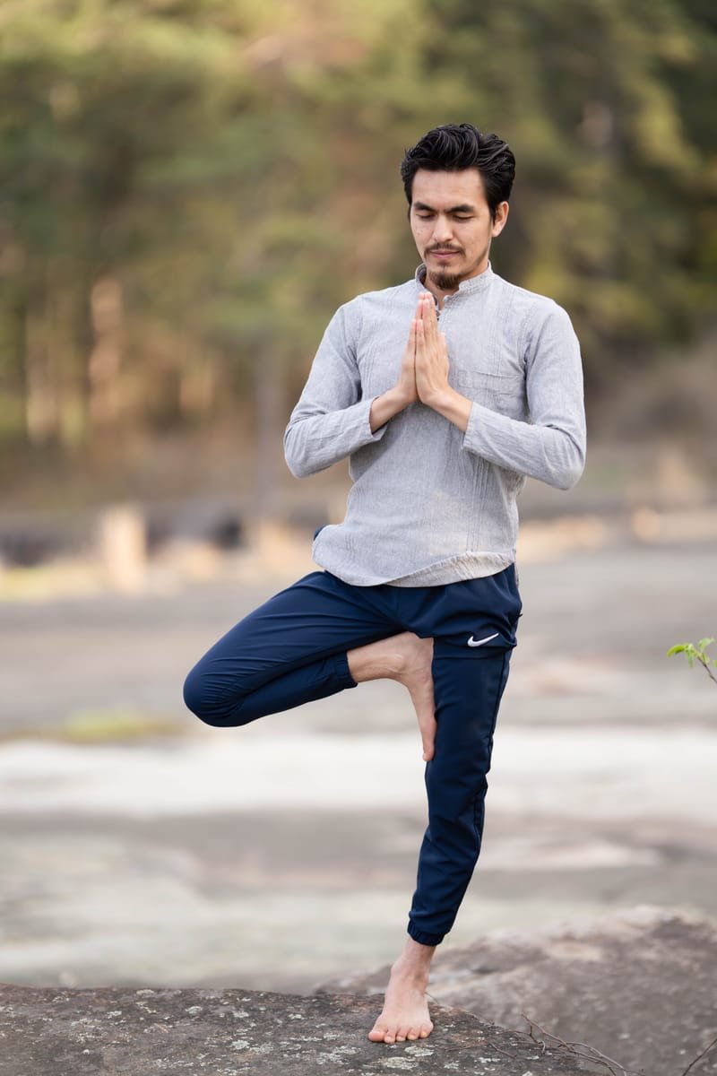 15 Benefits of Yoga on Physical and Mental Health | Hydrow