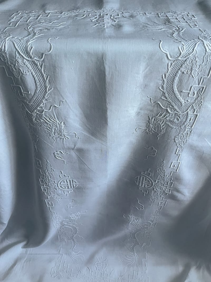 Nappe Spectaculaire !! nappe pur lin x 12 avec broderie