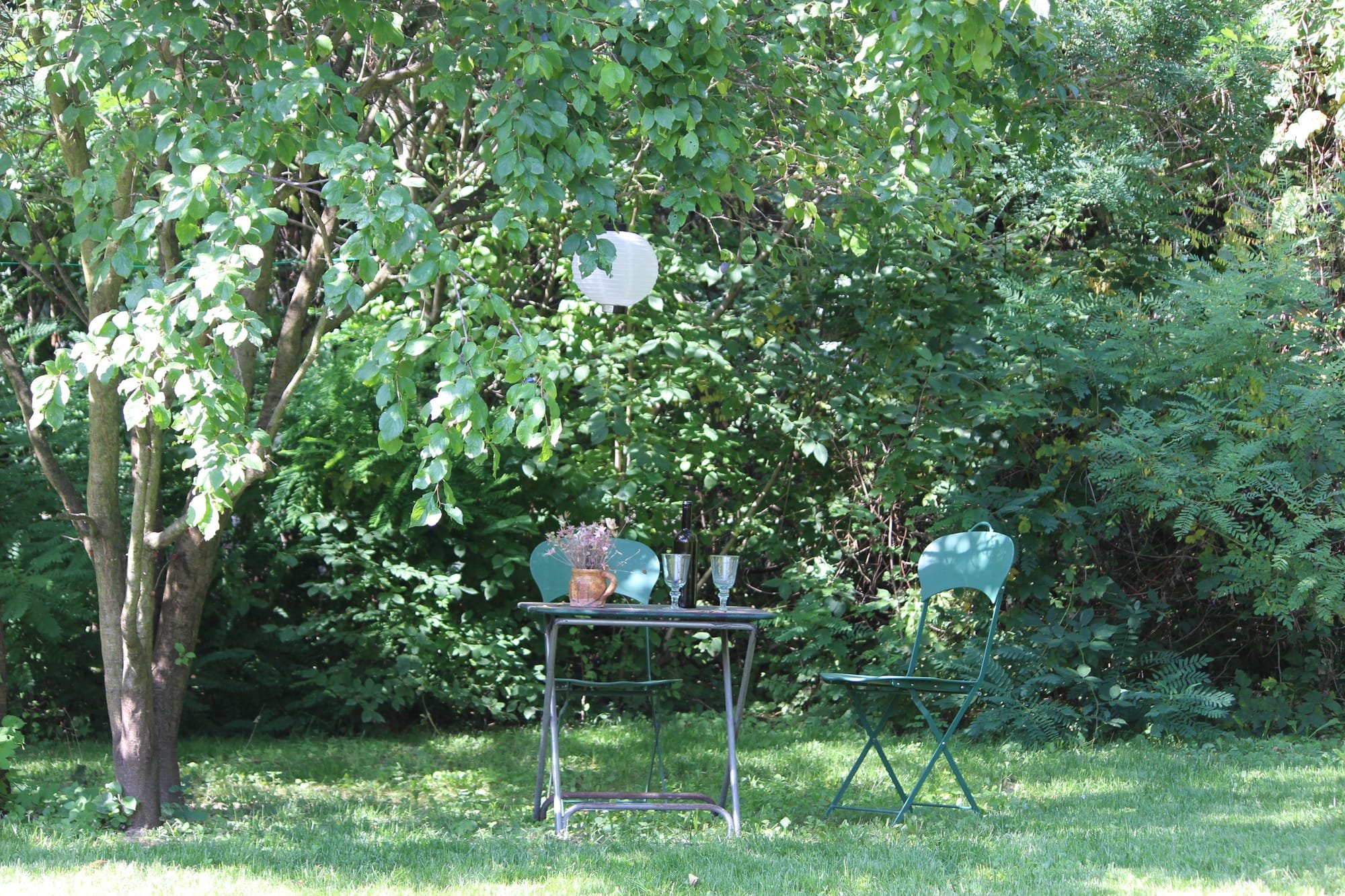 a kertben * im Garten * calm place in the garden