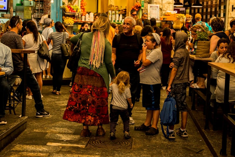 Sightseeing in Jerusalem, nahlaot neighborhood