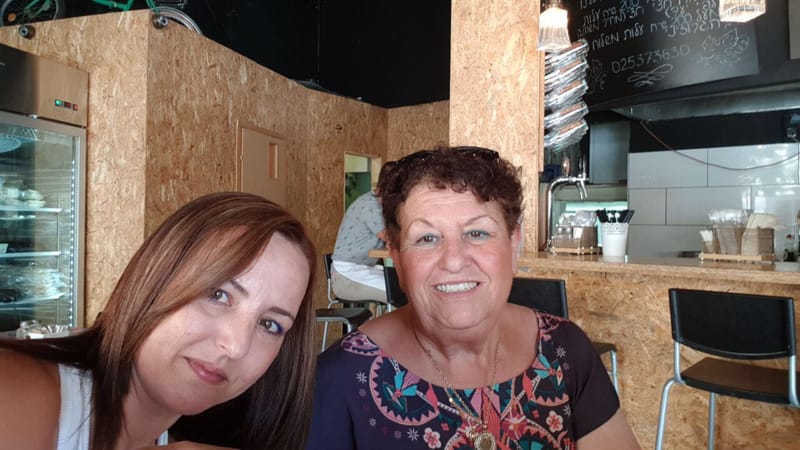 Private tour of the bloom (Dear family)