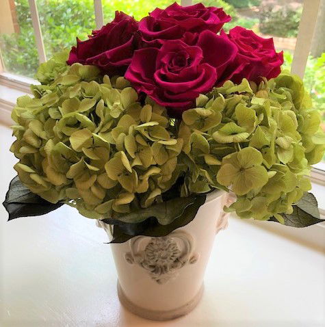 125 Hydrangea with Preserved Red Roses in Urn