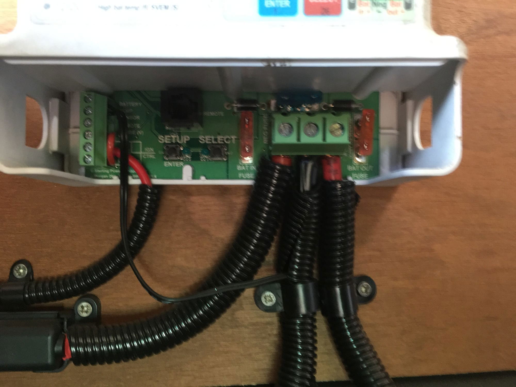 Sterling Battery - Battery charger unit
