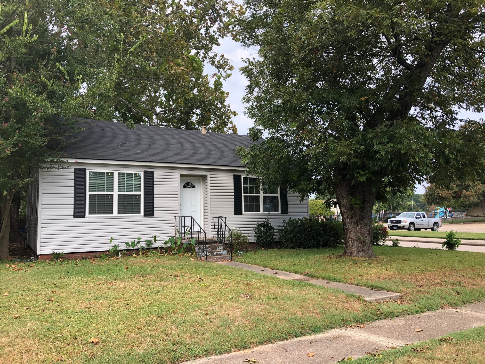 Vinyl Siding & Windows Installation