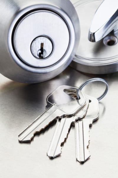 The Benefits of Emergency Locksmith Services image