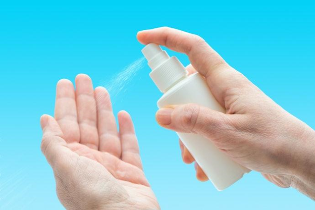 Cara Aman Menyimpan Hand Sanitizer Spray Agar Tidak Terbakar