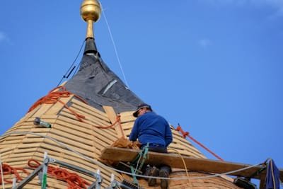 Factors to Consider When Choosing a Roofing Company image