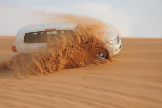 How to Select the Best Desert Safari in Dubai to Enjoy the Place