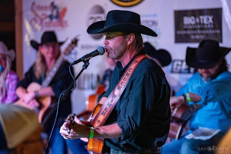 Chuck Wimer Plays Cowboy’s Alamo City Harley Davidson
