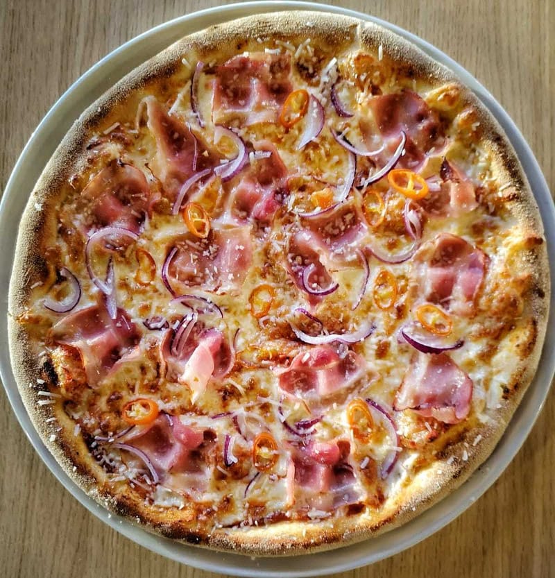 PIZZA AMATRICIANA (500 gr)