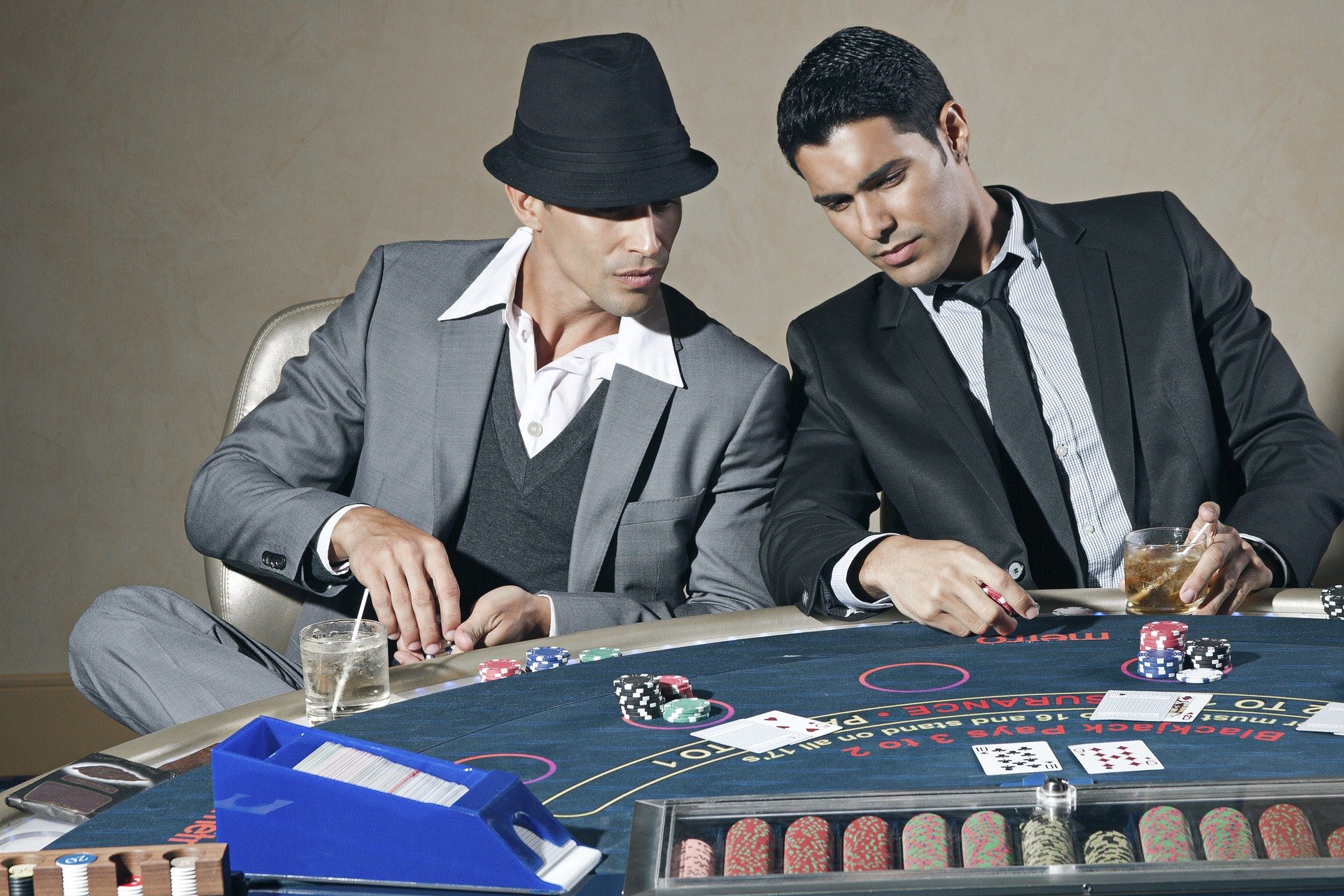 situs judi kartu poker dominobet qq online resmi terpopuler dan terpercaya dan bonus new member