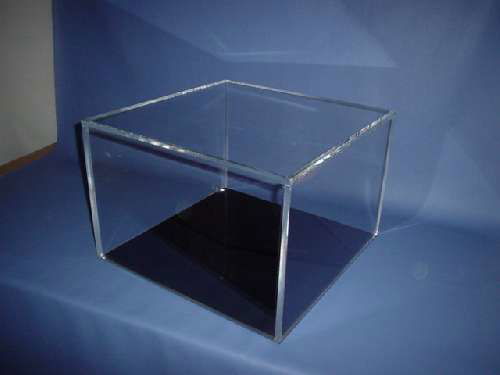 Plexiglass box with base