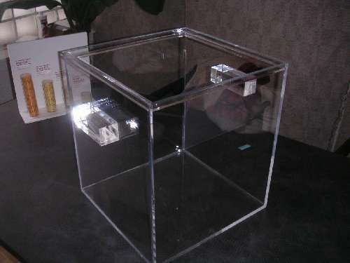 Custom acrylic box