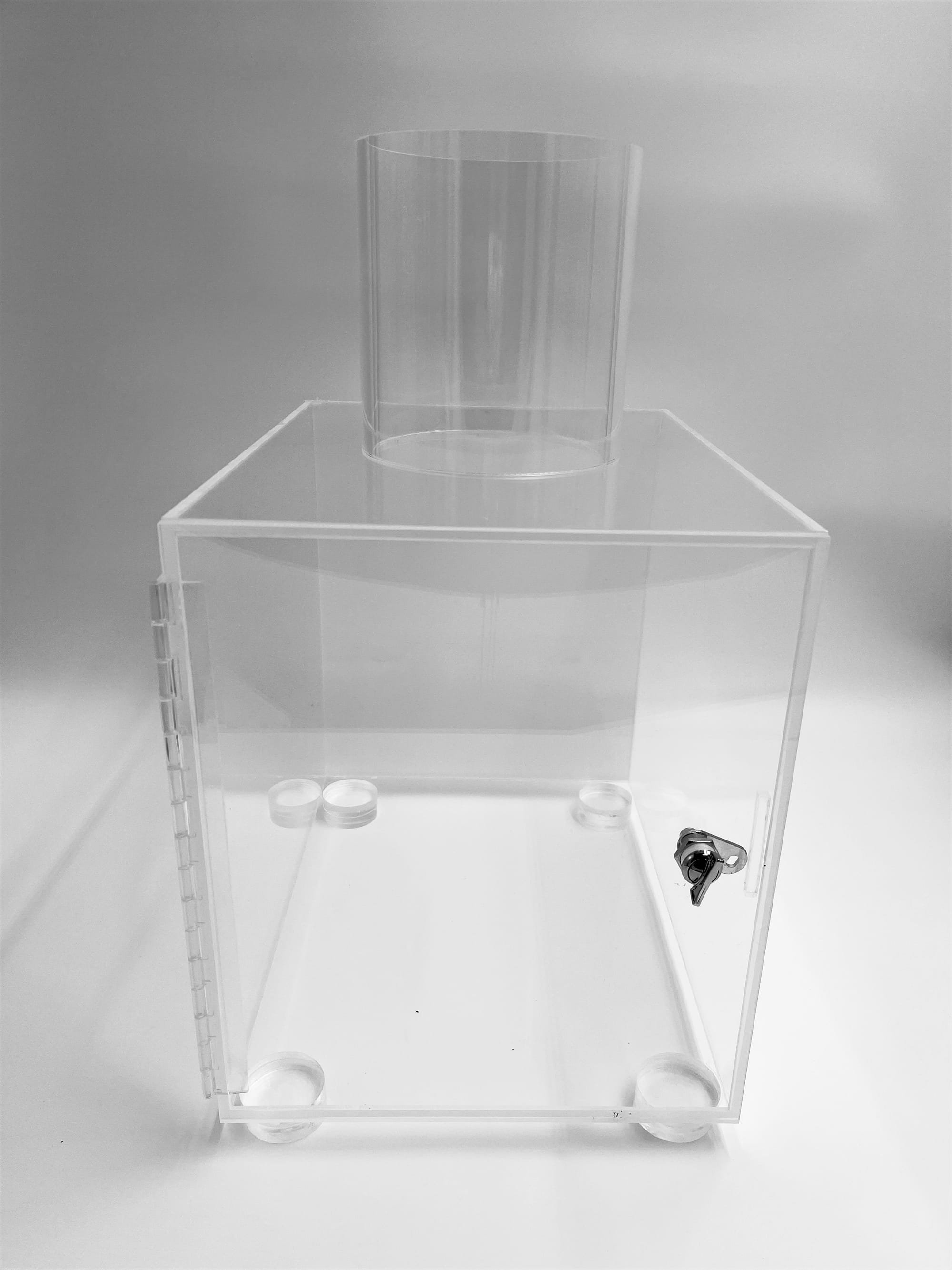 Clear Acrylic Air Tight Scientific Research Compartment With Hinged Door and Lock
