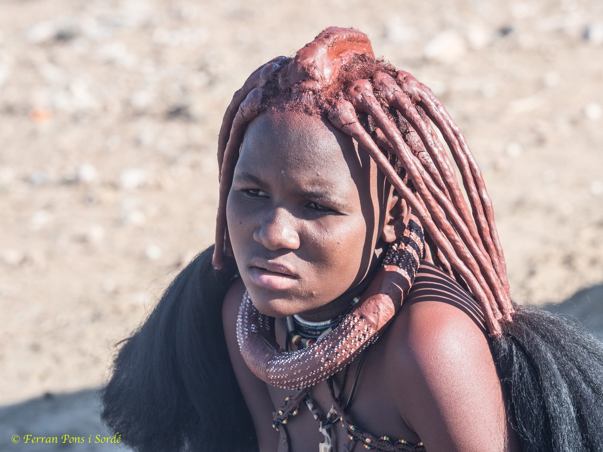 Noia de la etnia Himba